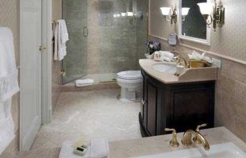 Imagen de la habitación del Hotel Madison Beach, Curio Collection By Hilton. Foto 5