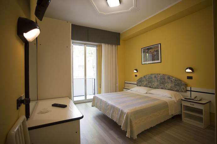 Imagen de la habitación del Hotel Madison, Bellaria-Igea Marina. Foto 2
