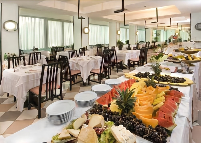 Imagen del bar/restaurante del Hotel Madison, Cattolica. Foto 3