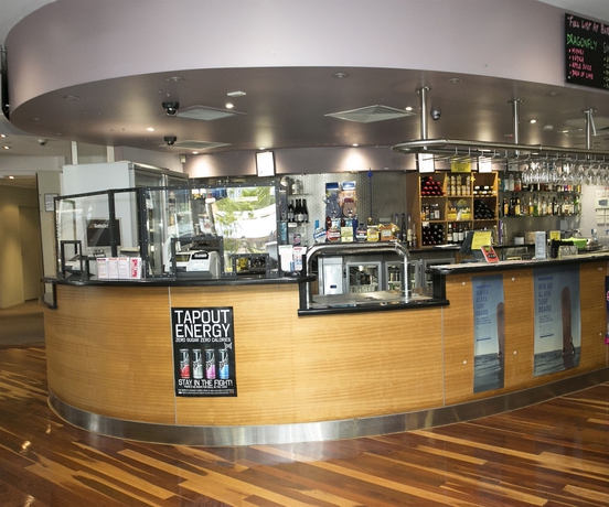 Imagen del bar/restaurante del Hotel Madison Tower Mill. Foto 2