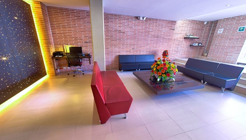 Imagen de los interiores del Hotel Madisson Inn Luxury By Geh Suites. Foto 7