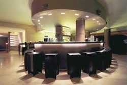 Imagen del bar/restaurante del Hotel Madlein. Foto 17