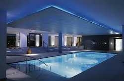 Imagen de la piscina del Hotel Madlein. Foto 19