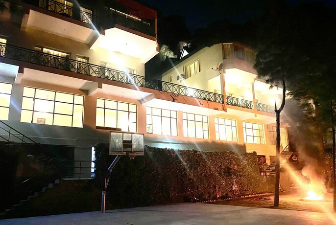 Imagen general del Hotel Madnest. Foto 5