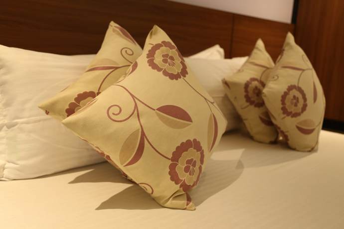 Imagen de la habitación del Hotel Madni Royale. Foto 5