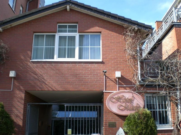 Imagen general del Hotel Mado, Colonia. Foto 1