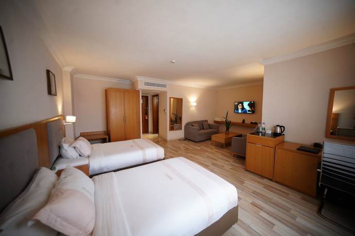 Imagen de la habitación del Hotel Mado. Foto 3