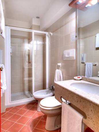 Imagen de la habitación del Hotel Madonna Delle Nevi. Foto 3