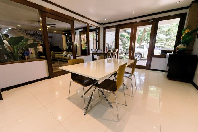 Imagen general del Hotel Madonna Hometel and Suites. Foto 2