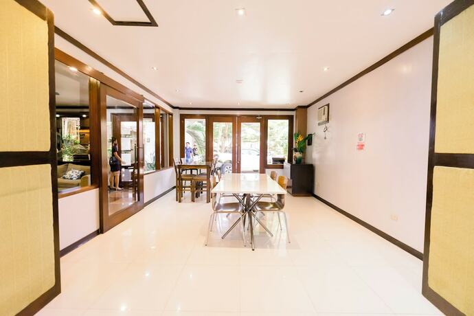 Imagen general del Hotel Madonna Hometel and Suites. Foto 5