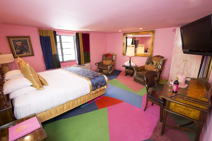 Imagen de la habitación del Hotel Madonna Inn. Foto 5