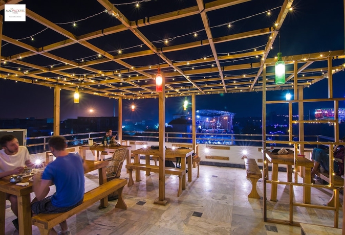Imagen del bar/restaurante del Hotel Madpackers Hostel Agra. Foto 5