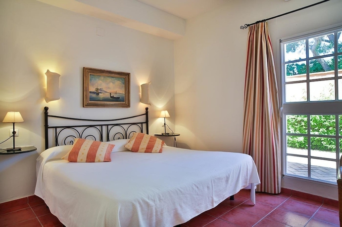 Imagen de la habitación del Hotel Madreselva. Foto 5