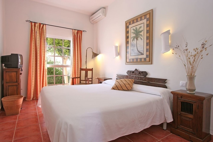 Imagen de la habitación del Hotel Madreselva. Foto 10