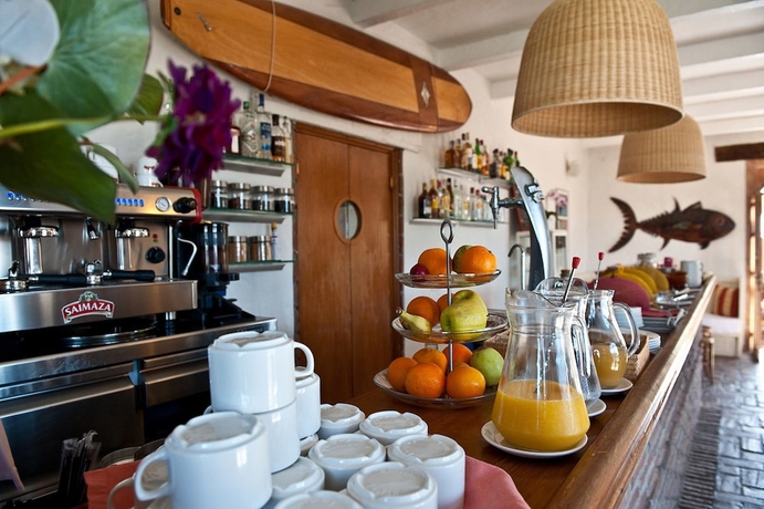 Imagen del bar/restaurante del Hotel Madreselva. Foto 2