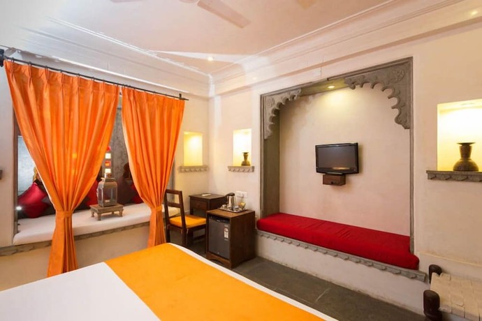 Imagen de la habitación del Hotel Madri Haveli. Foto 25