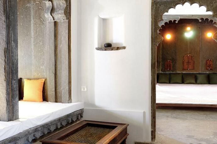 Imagen de la habitación del Hotel Madri Haveli. Foto 32