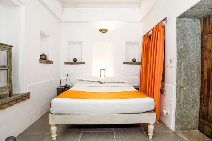 Imagen de la habitación del Hotel Madri Haveli. Foto 33