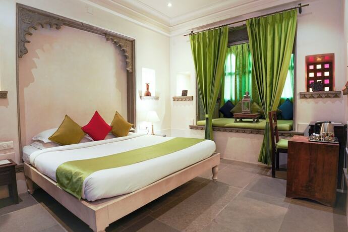 Imagen de la habitación del Hotel Madri Haveli. Foto 34