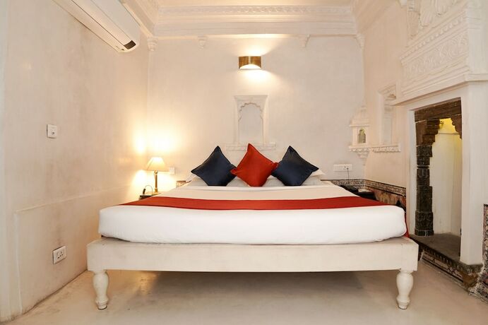Imagen de la habitación del Hotel Madri Haveli. Foto 35
