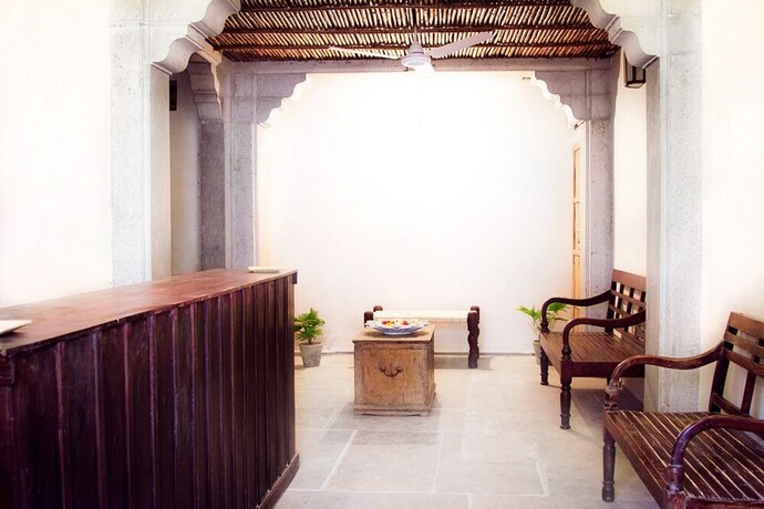 Imagen de los interiores del Hotel Madri Haveli. Foto 37