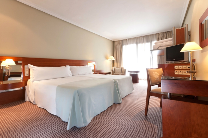 Imagen de la habitación del Hotel Madrid Alameda Aeropuerto, Affiliated By Meliá. Foto 11