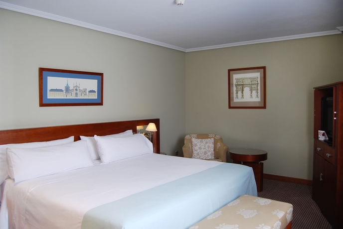 Imagen de la habitación del Hotel Madrid Alameda Aeropuerto, Affiliated By Meliá. Foto 15