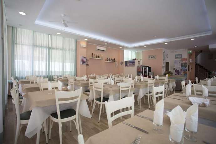 Imagen del bar/restaurante del Hotel Madrid, Cattolica. Foto 15