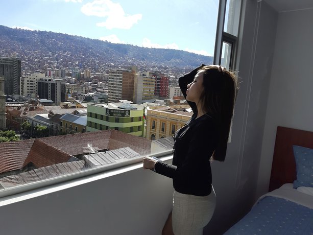 Imagen de la habitación del Hotel Madrid, La Paz. Foto 10