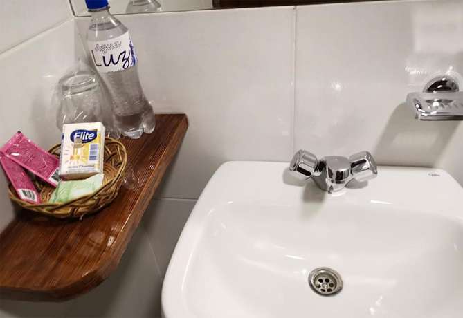 Imagen de la habitación del Hotel Madrid, La Paz. Foto 17