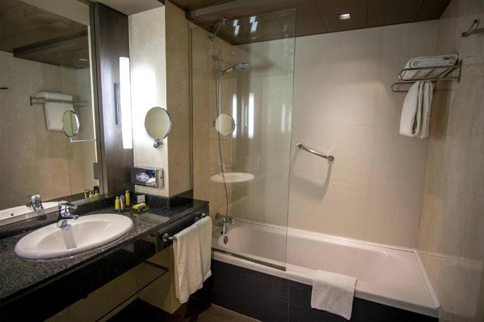 Imagen de la habitación del Hotel Madrid Marriott Auditorium and Conference Center. Foto 8