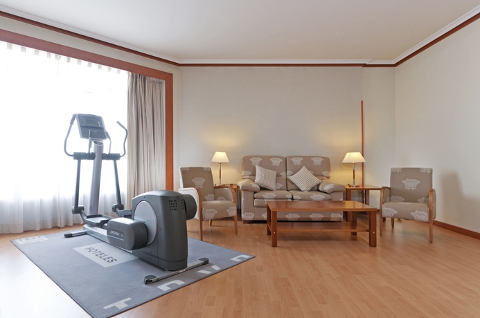 Imagen de la habitación del Hotel Madrid Plaza De España Affiliated By Meliá. Foto 12