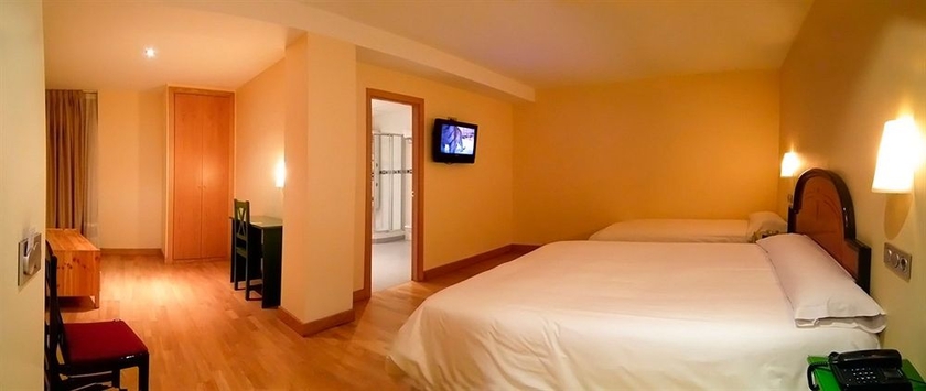 Imagen de la habitación del Hotel Madrid Río. Foto 4