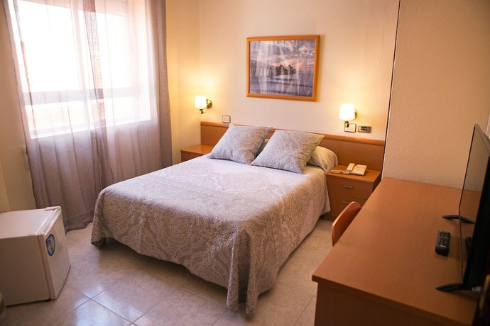 Imagen de la habitación del Hotel Madrid, San Javier. Foto 12