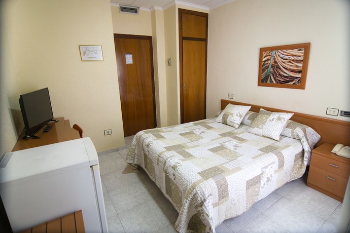 Imagen de la habitación del Hotel Madrid, San Javier. Foto 15