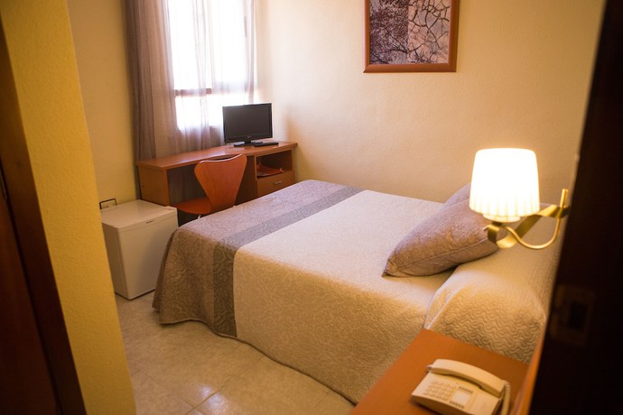 Imagen de la habitación del Hotel Madrid, San Javier. Foto 18