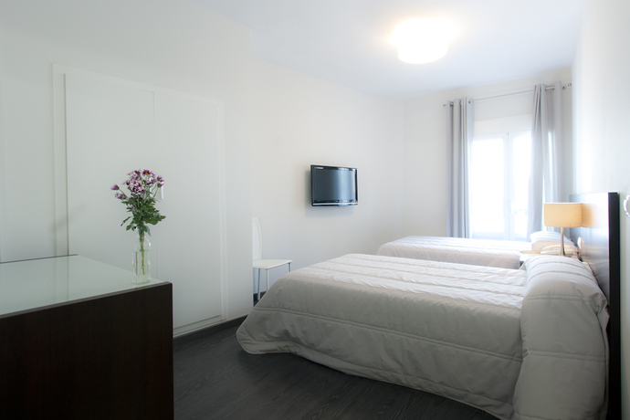 Imagen de la habitación del Hotel Madrid Sevilla. Foto 5