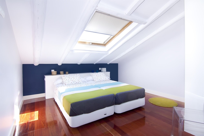 Imagen de la habitación del Hotel Madrid Smartrentals Atocha. Foto 3