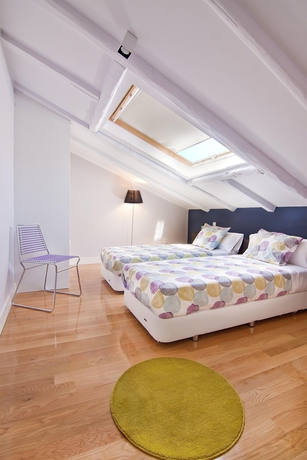 Imagen de la habitación del Hotel Madrid Smartrentals Atocha. Foto 8