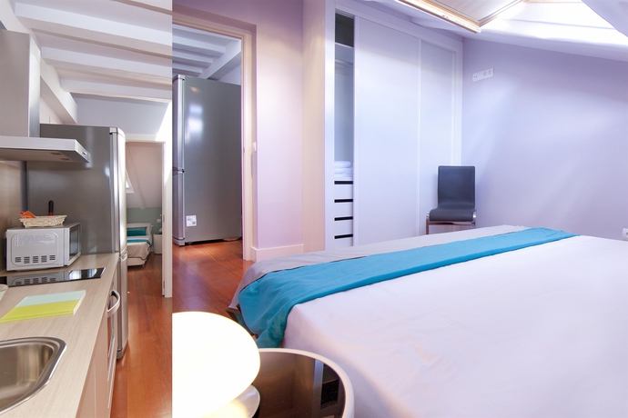 Imagen de la habitación del Hotel Madrid Smartrentals Atocha. Foto 9