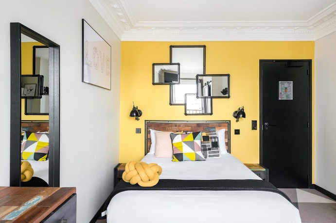 Imagen de la habitación del Hotel Madrigal. Foto 5