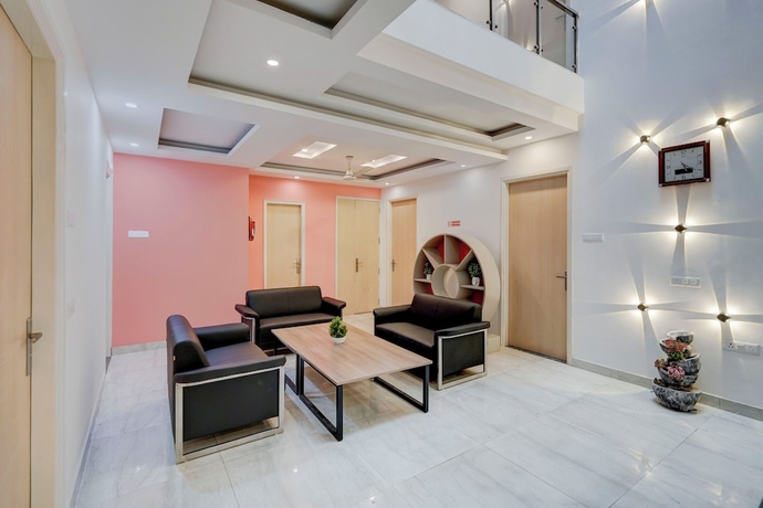 Imagen de los interiores del Hotel Madstays - Medicity Near Medanta Hospital. Foto 13