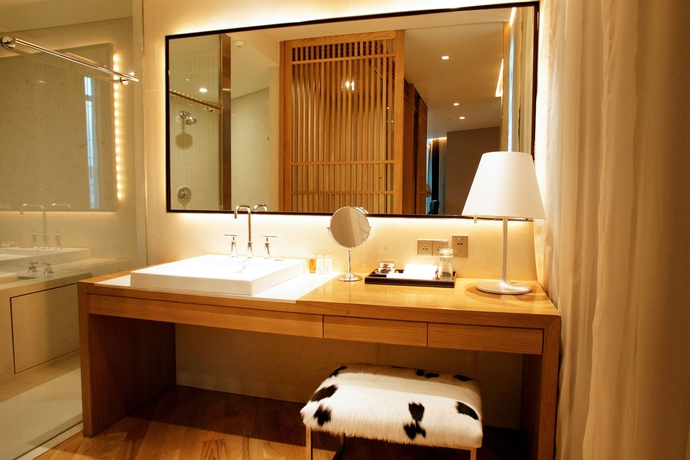 Imagen de la habitación del Hotel Maduzi Bangkok. Foto 11