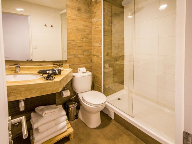 Imagen general del Hotel Mae. Foto 5