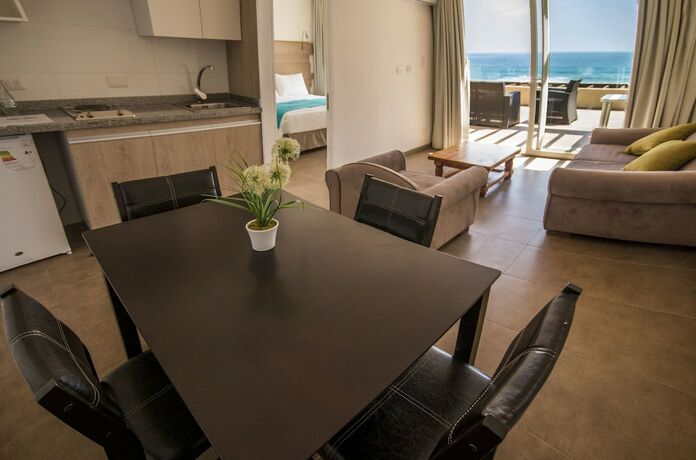 Imagen de la habitación del Hotel Mae. Foto 19