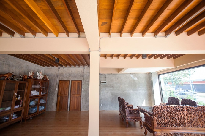 Imagen de los interiores del Hotel Mae Faek Villas. Foto 17
