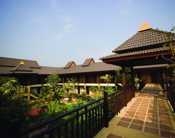 Imagen de los exteriores del Hotel Mae Jo Golf Club and Resort. Foto 5