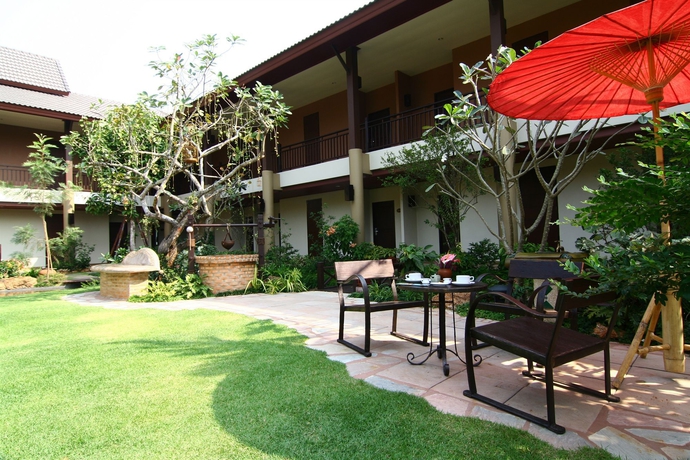 Imagen de los exteriores del Hotel Mae Jo Golf Club and Resort. Foto 6