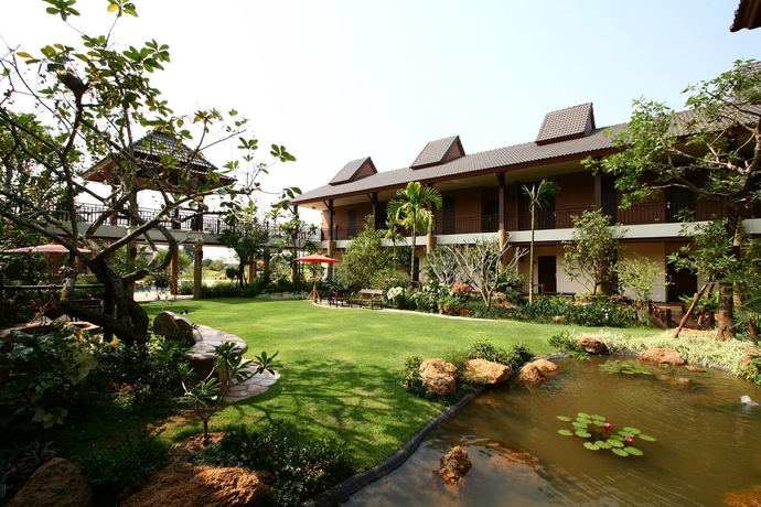 Imagen de los exteriores del Hotel Mae Jo Golf Club and Resort. Foto 8