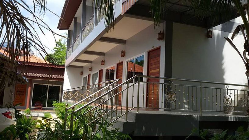 Imagen de los exteriores del Hotel Maehaad Garden Inn. Foto 9
